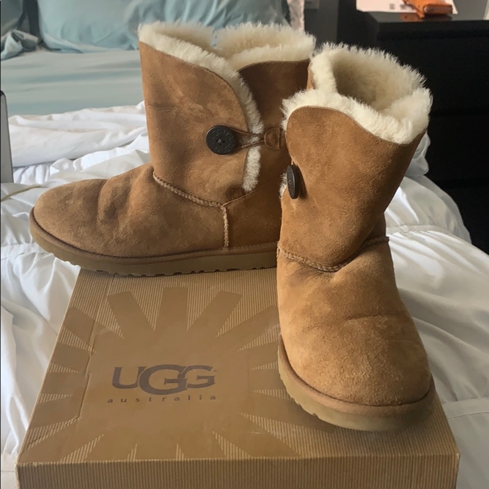 Chestnut UGG Boots